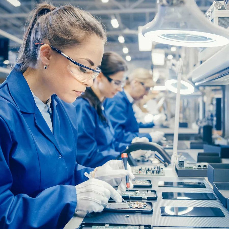 How to Recognize the Signs of Forced Labor in Manufacturing